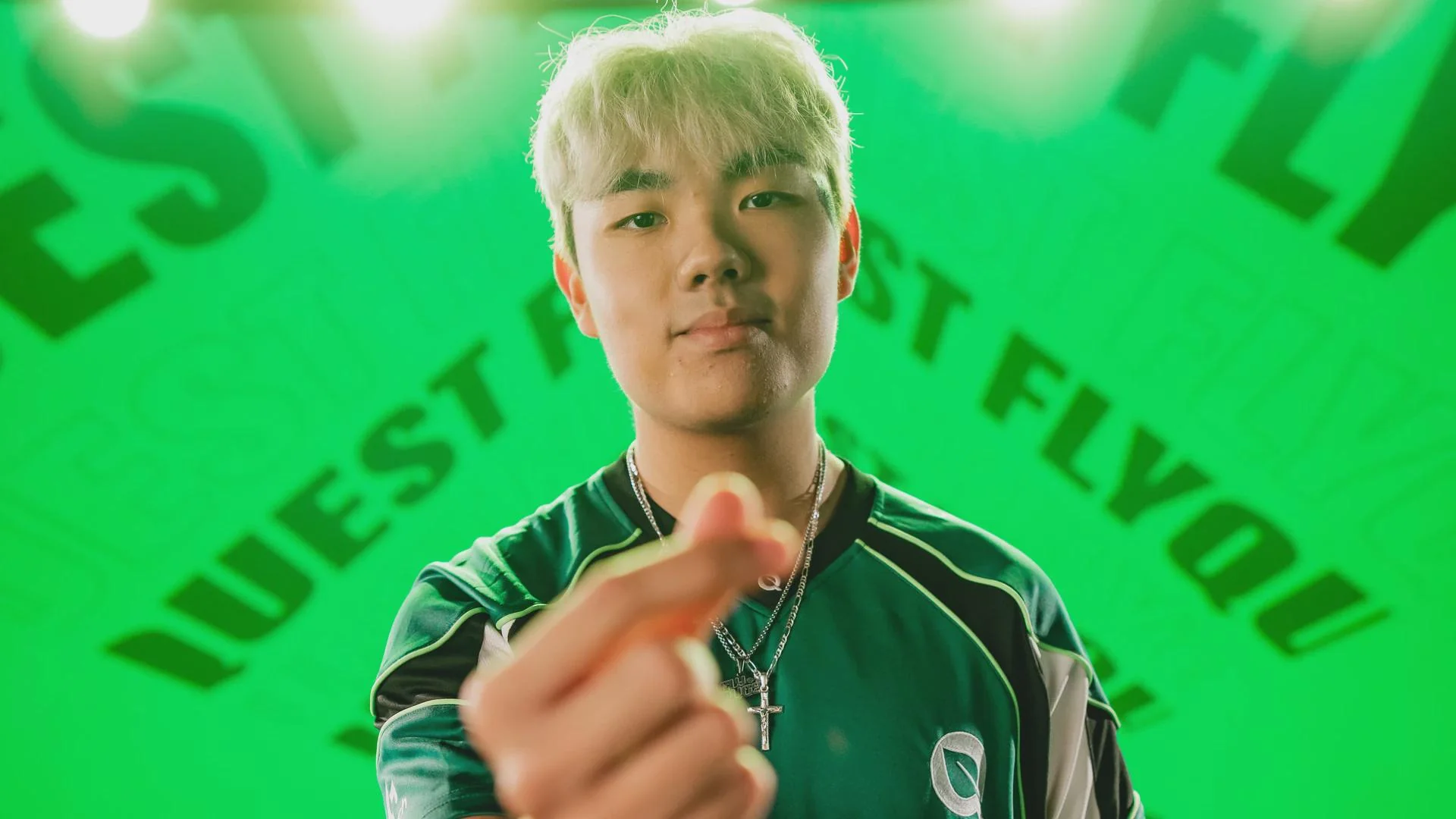 Cryogen competing in the LCS for FlyQuest